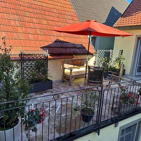 Vinopresso Gmbh - Cafe Roemer بريكسنشتات المظهر الخارجي الصورة