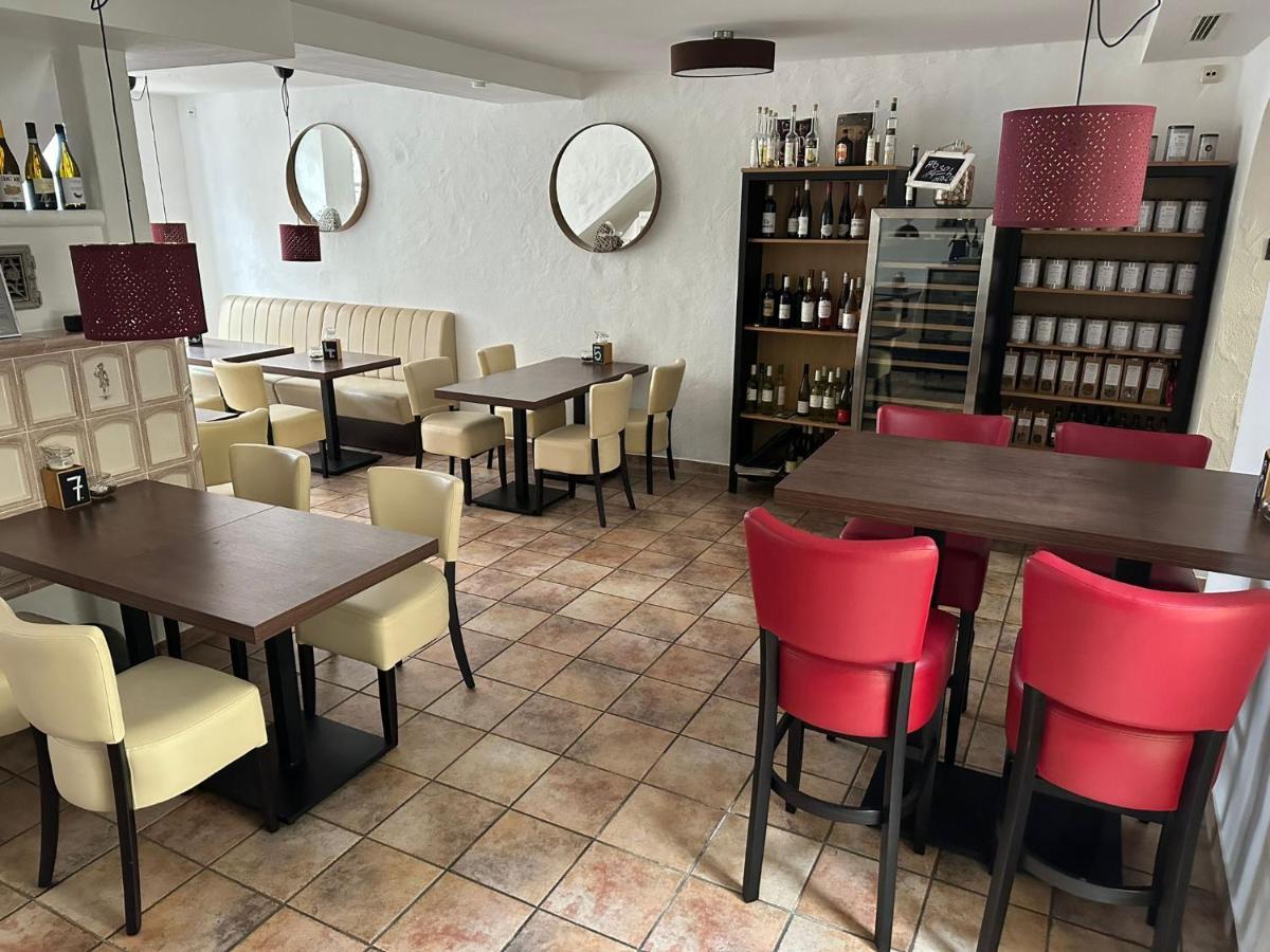 Vinopresso Gmbh - Cafe Roemer بريكسنشتات المظهر الخارجي الصورة
