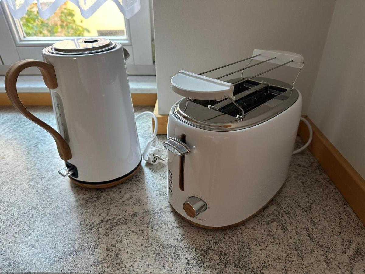 Vinopresso Gmbh - Cafe Roemer بريكسنشتات المظهر الخارجي الصورة